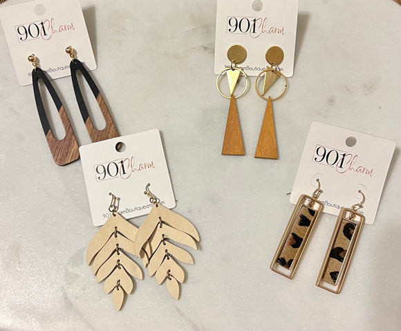 Sale : Assorted Earrings